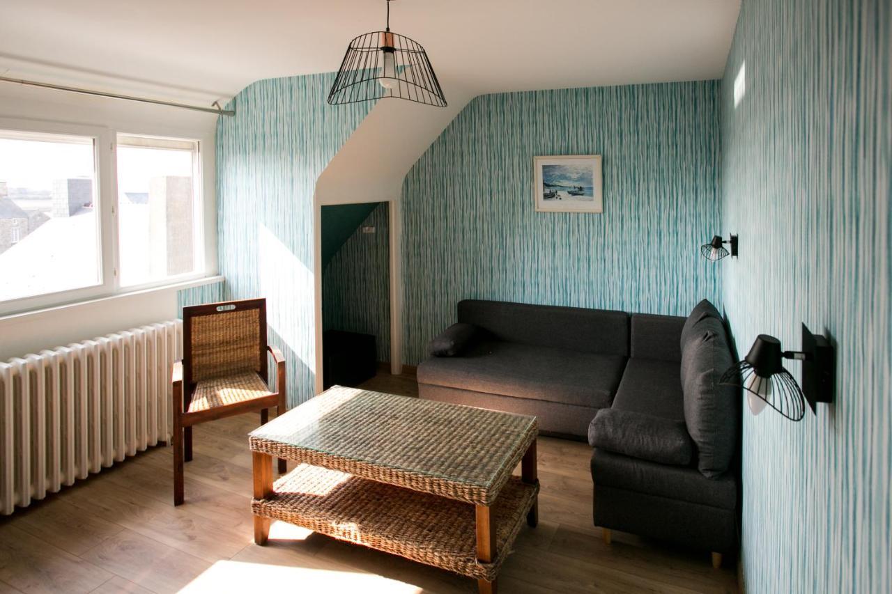 Le Cotentin Appart'Hotels & Restaurant Le Cot' Portbail Εξωτερικό φωτογραφία