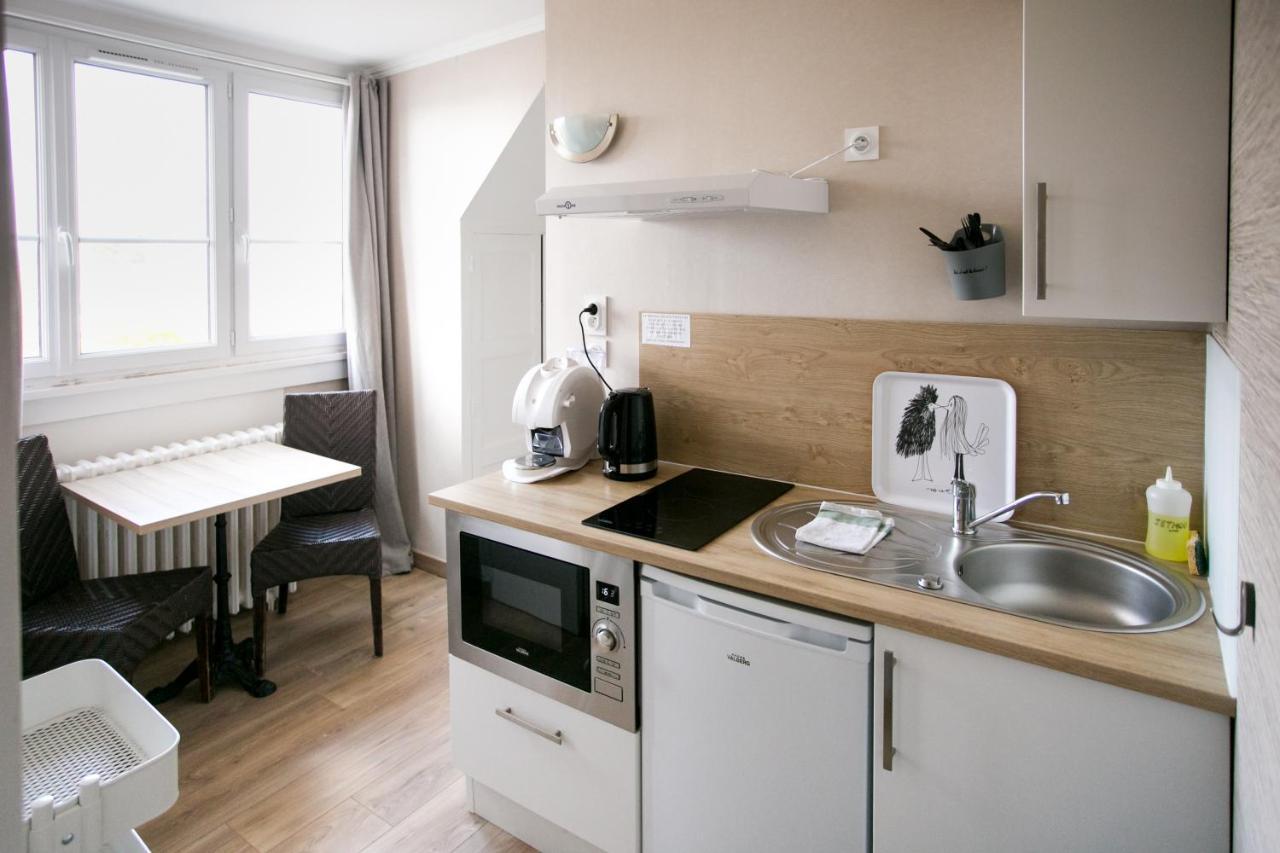Le Cotentin Appart'Hotels & Restaurant Le Cot' Portbail Εξωτερικό φωτογραφία
